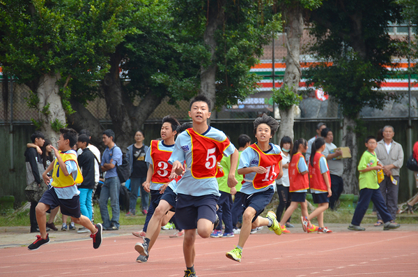 點選作品以查看原圖