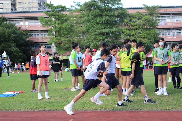 點選作品以查看原圖