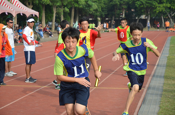 點選作品以查看原圖